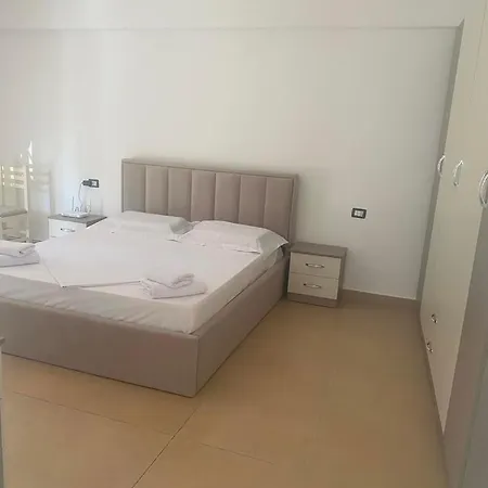 Central Vlora Holiday Home Apartment