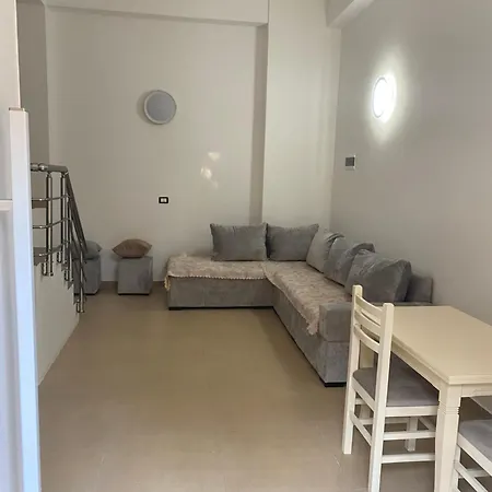 Central Vlora Holiday Home *