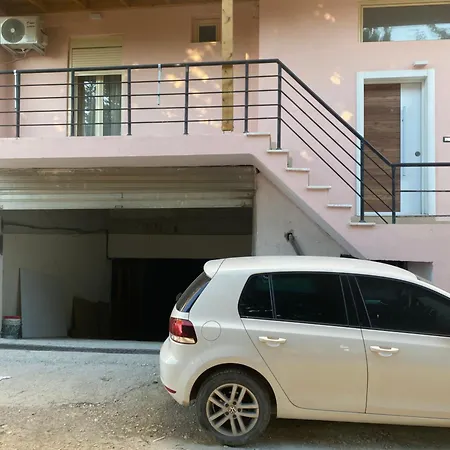 Central Vlora Holiday Home * Vlorë